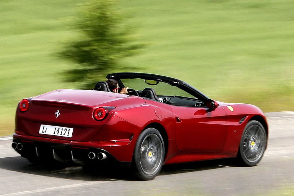 Ferrari California T