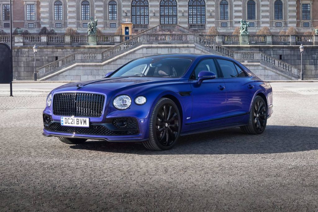 Bentley Continental Flying Spur (5 chỗ)