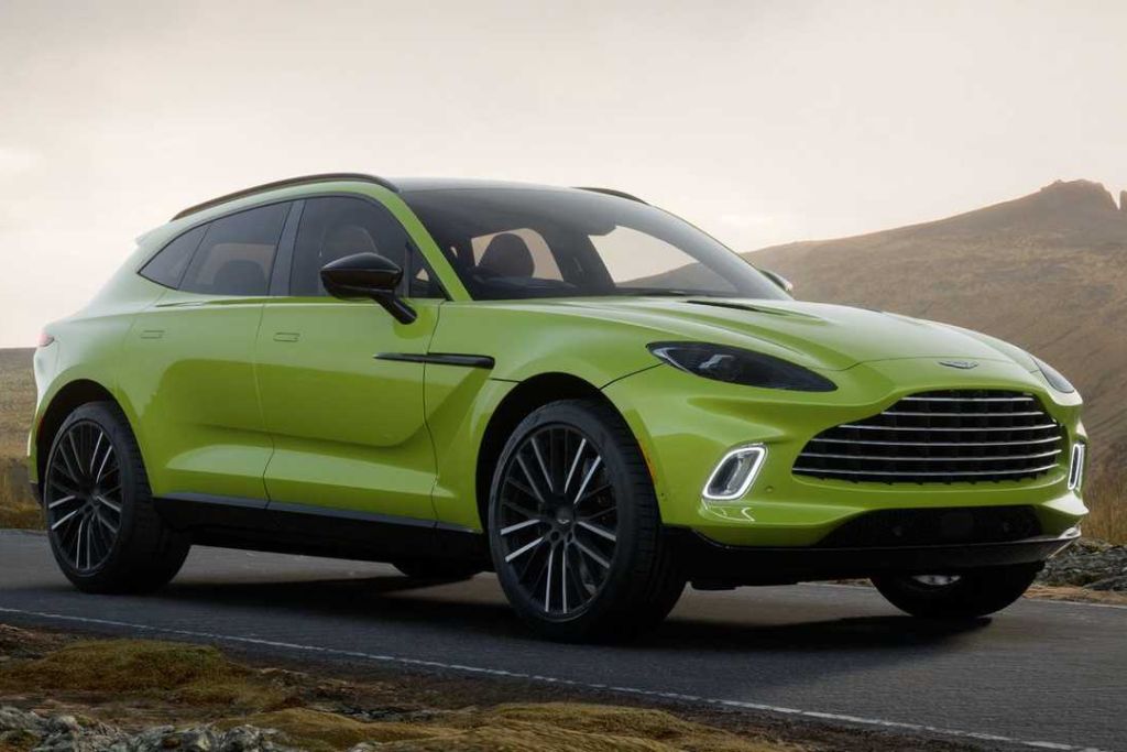 Aston Martin DBX V8